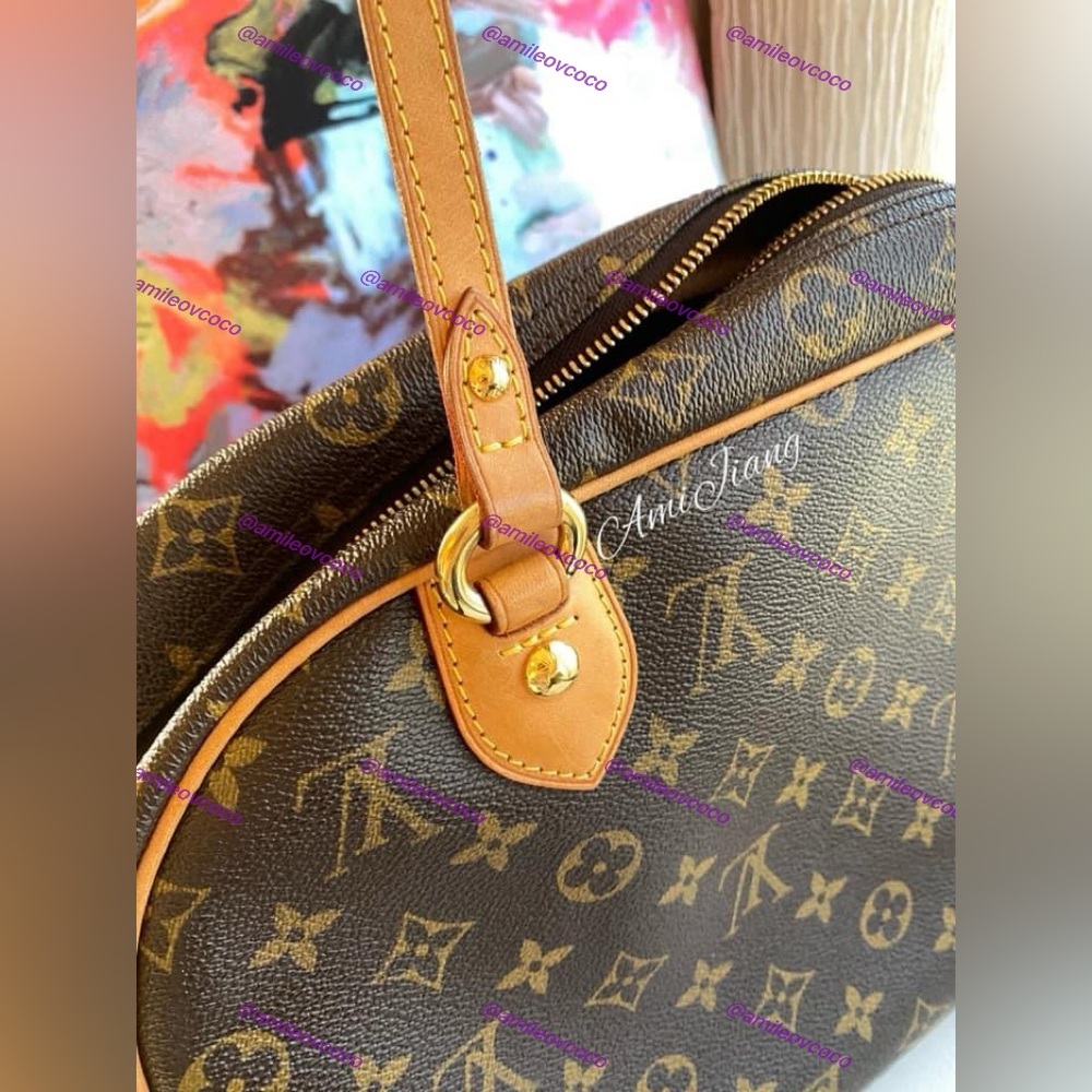 Louis Vuitton Montorgueil GM Monogram Shoulder Bag - Picture 11 of 16